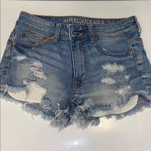 AEO high-rise distressed festival shorts DaisyDuke